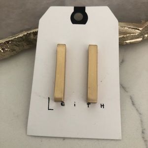 Leith Minimalist Metal Bar Earrings